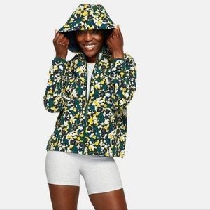 Outdoor Voices flower print rektrek rain jacket Size Medium Blue